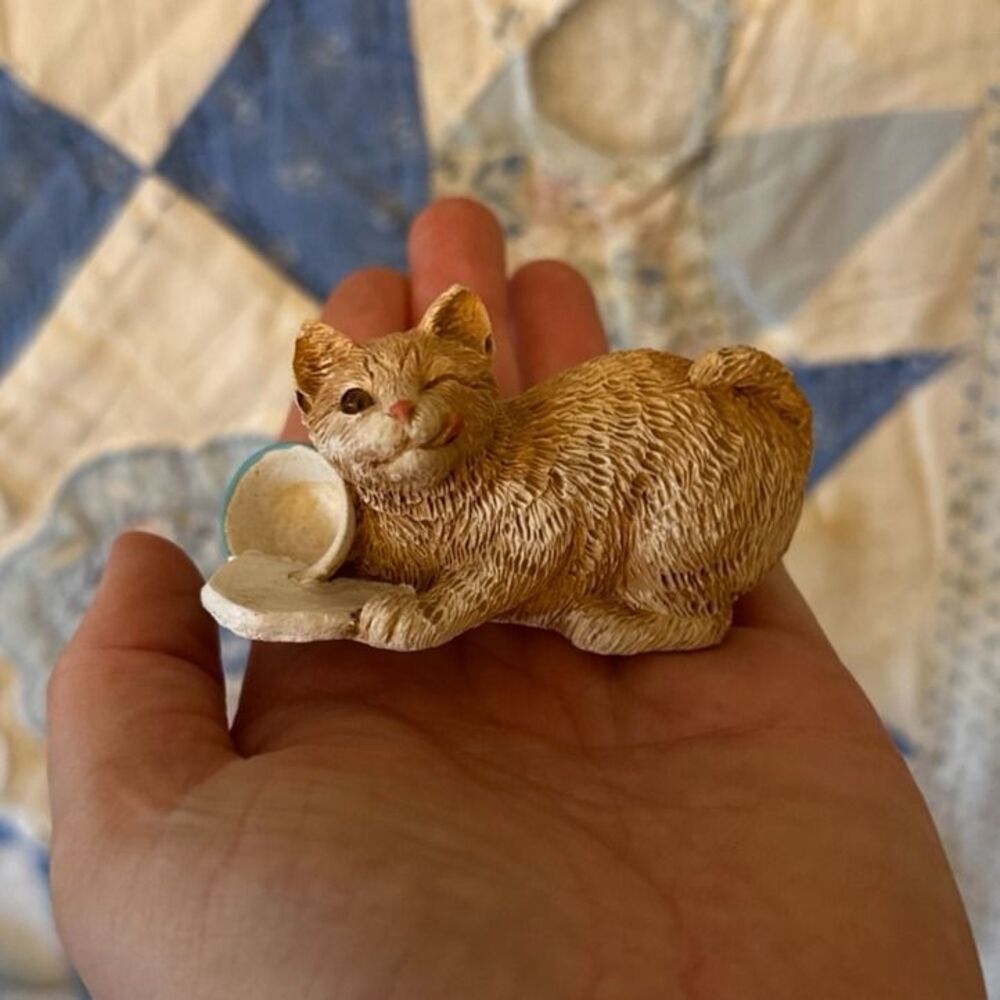Vintage Sandra Brue Sandicast Orange Cat Pesky Peepers Figurine 3''